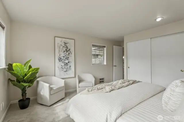 Upstairs bedroom #2