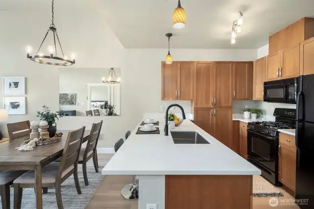 New quartz counters