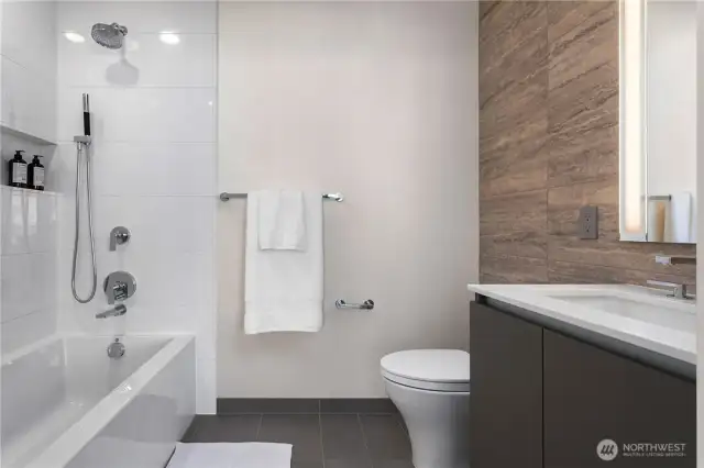 Model Home 2702