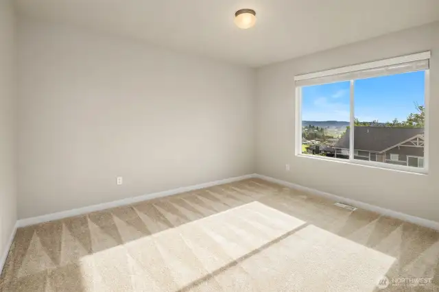 2nd bedroom