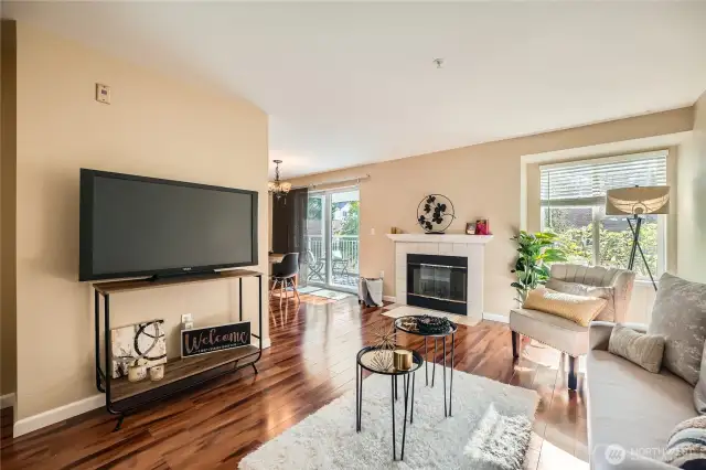 Great floor plan and cozy fireplace