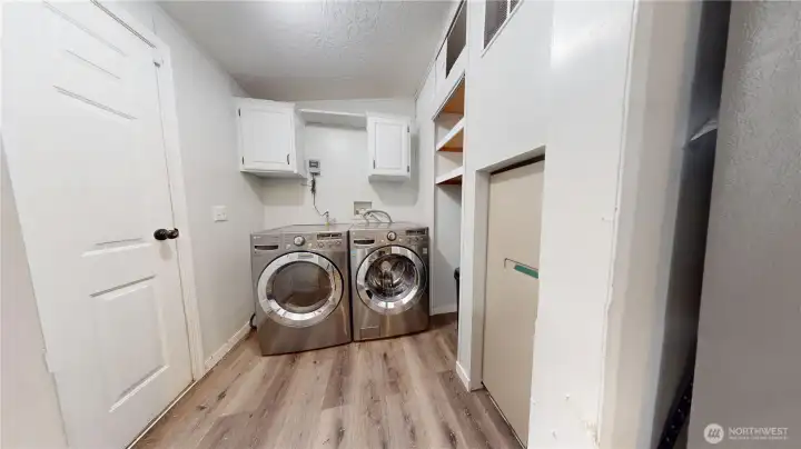 MUD ROOM ENTRANCE OFF KITCHEN