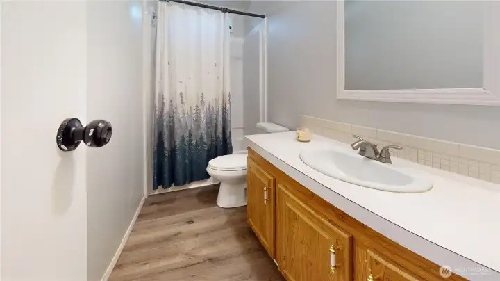 FULL BATH