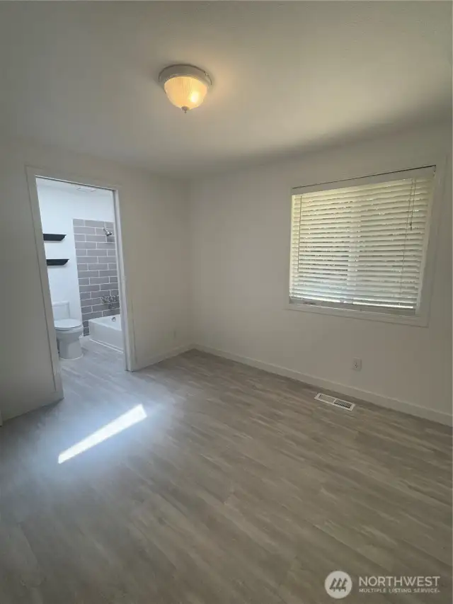 Bedroom off main bathroom