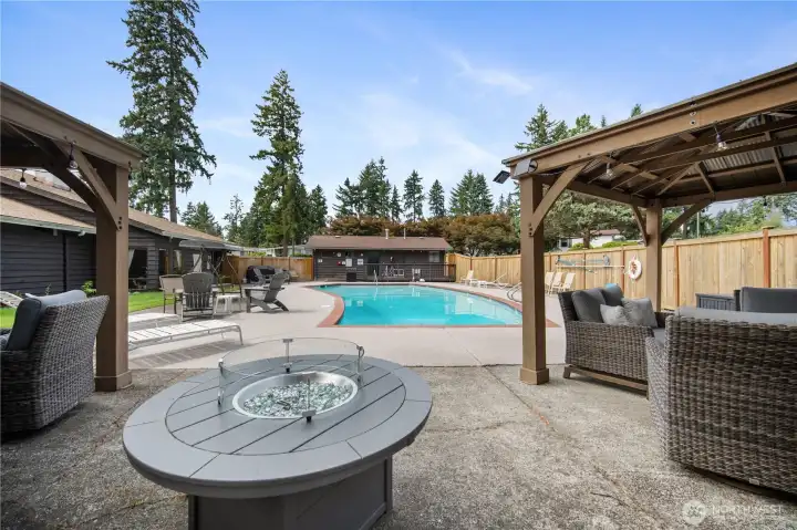 Community Pool & Fire Pit