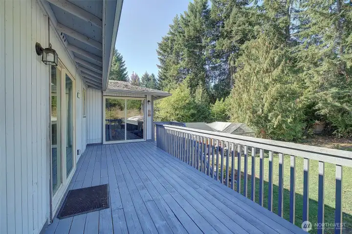 Deck has been freshly painted.