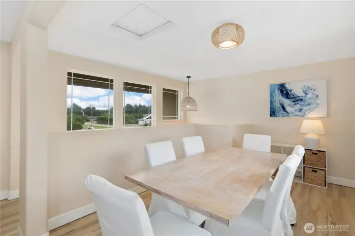 Formal dining room