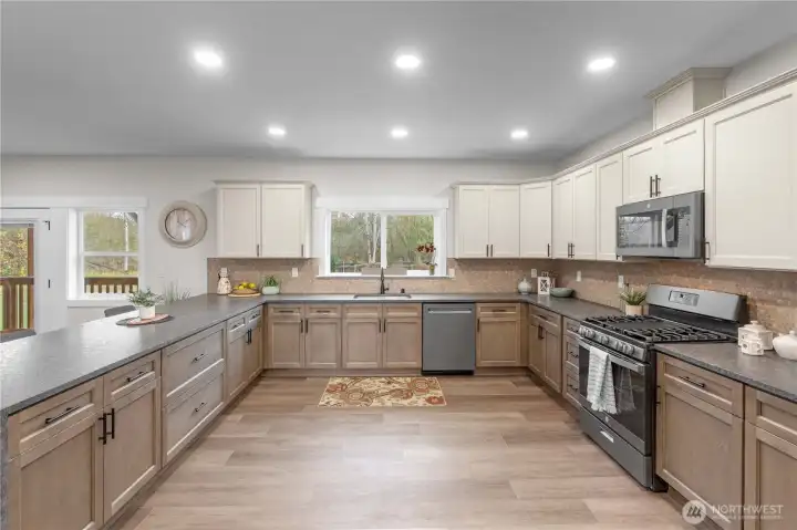 Waterfall edge to the cabinets is an extra bonus! Gorgeous!
