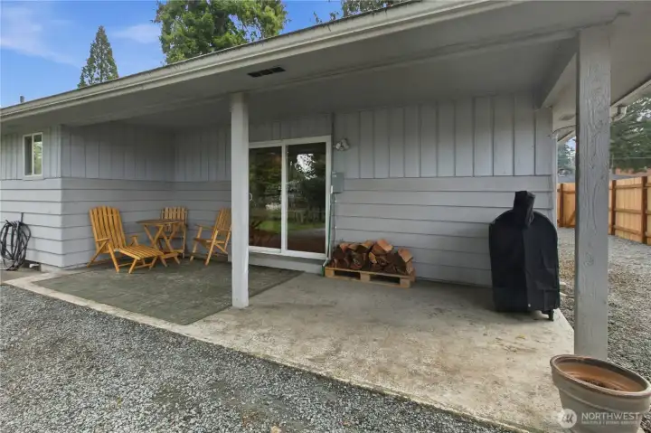 Covered back patio for year-round use!
