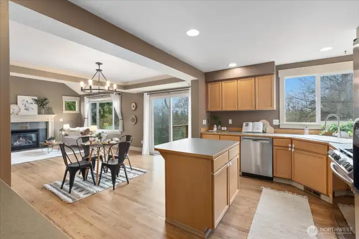 Open concept kitchen and dining area.