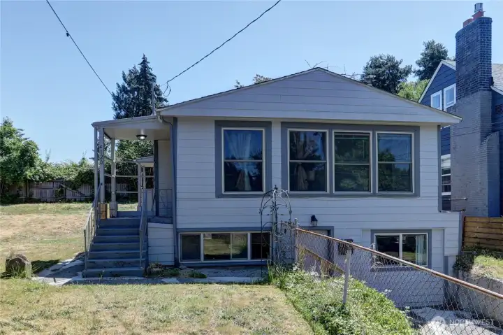 Updated exterior. Currently used as a duplex with separate entry