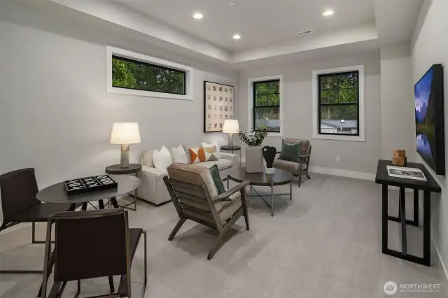 Flexible upper floor bonus room