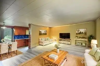 virtually staged