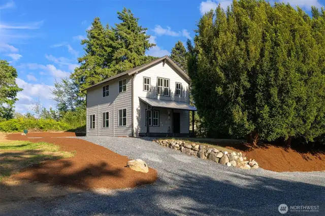 Fully updated like new construction 3bed 3 bath home on private lot