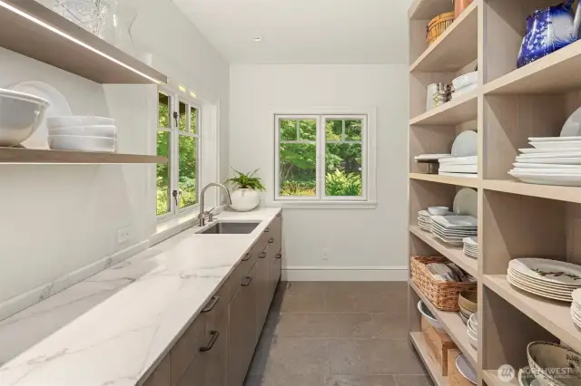 The prep kitchen, a thing of beauty.