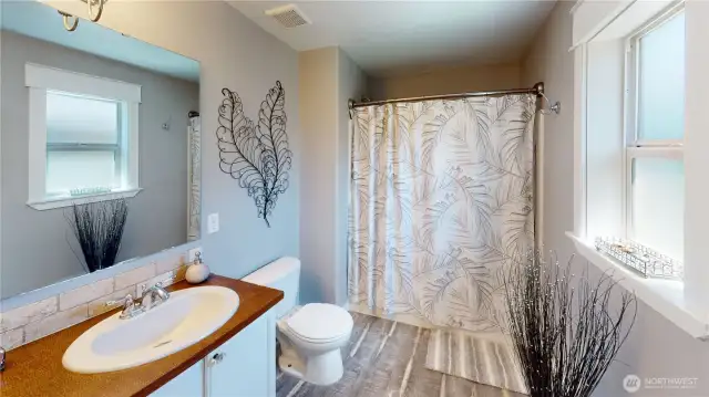 primary bath with double sinks