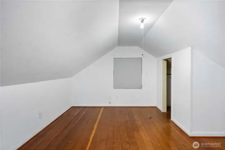 Finished attic bonus space.