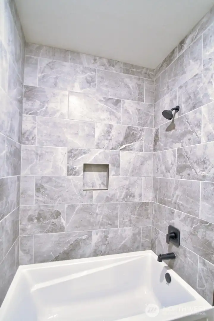 THESE PHOTOS ARE FOR ILLUSTRATION PURPOSES ONLY