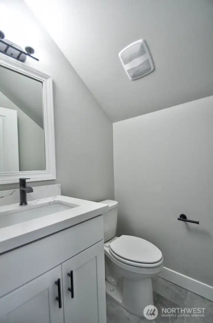 THESE PHOTOS ARE FOR ILLUSTRATION PURPOSES ONLY