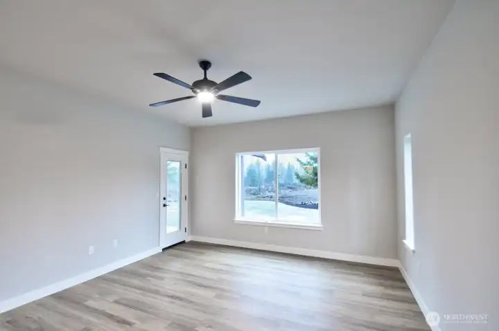 THESE PHOTOS ARE FOR ILLUSTRATION PURPOSES ONLY