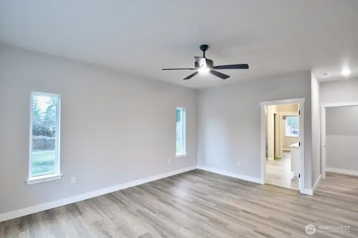 THESE PHOTOS ARE FOR ILLUSTRATION PURPOSES ONLY