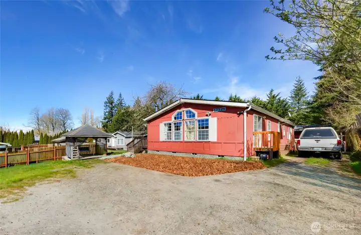 Digitally staged for illustration purposes.