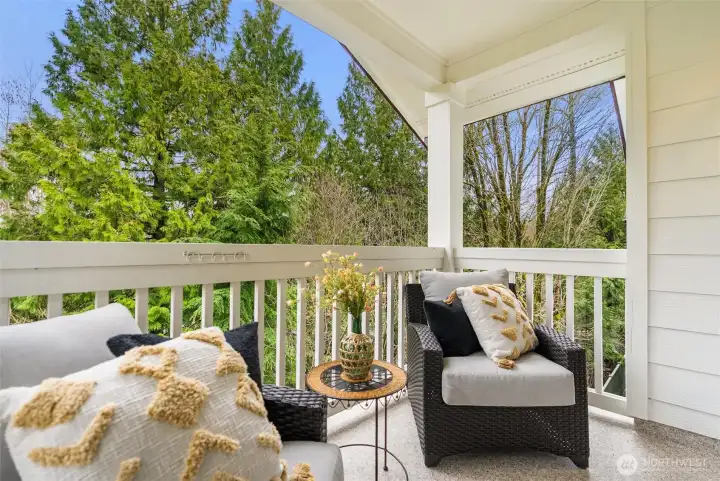 Private feel with serene surroundings