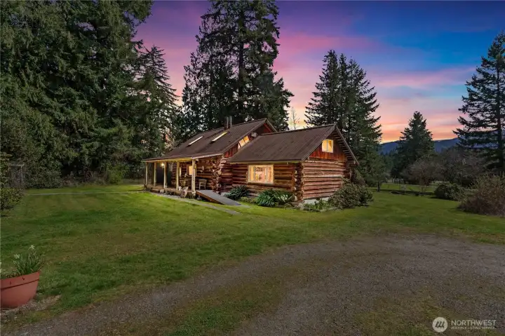 Just a gorgeous setting for your next adventure!