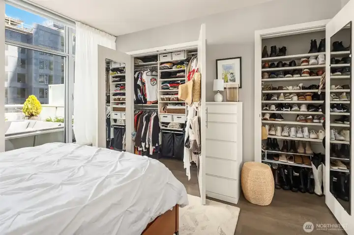 custom closets