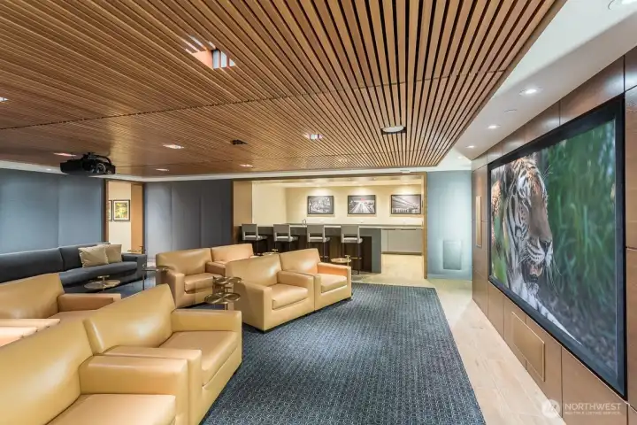 7th floor movie theater