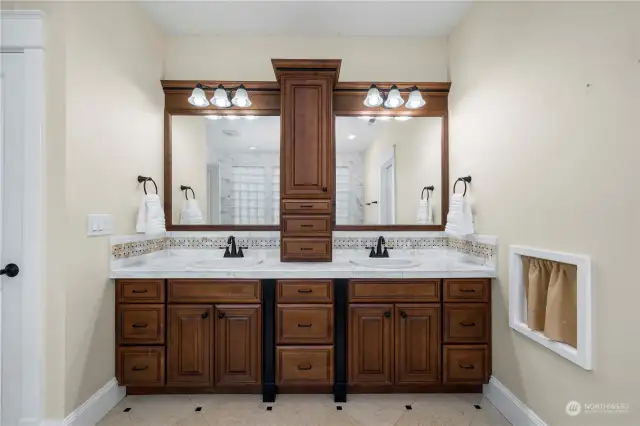 Primary Bath Vanity - pass through to Laundry in Right of Photo