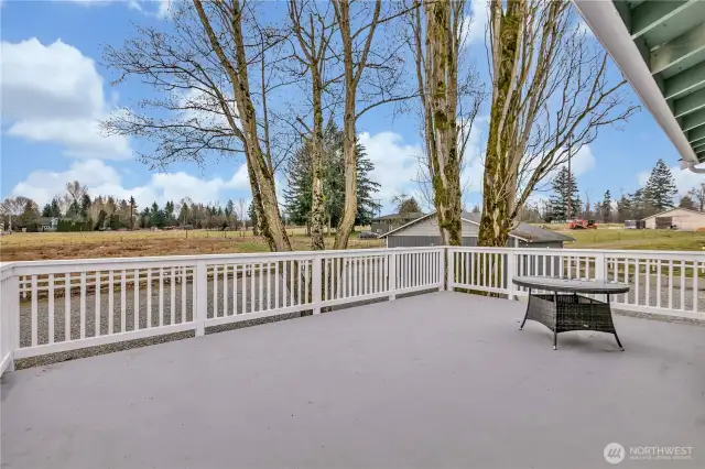 Deck off Primary