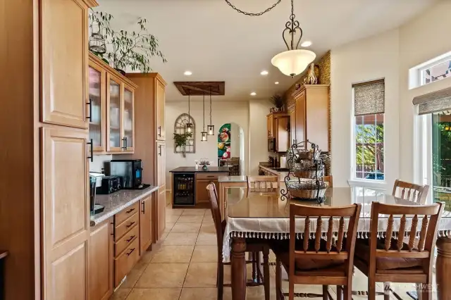 Kitchen/Dining