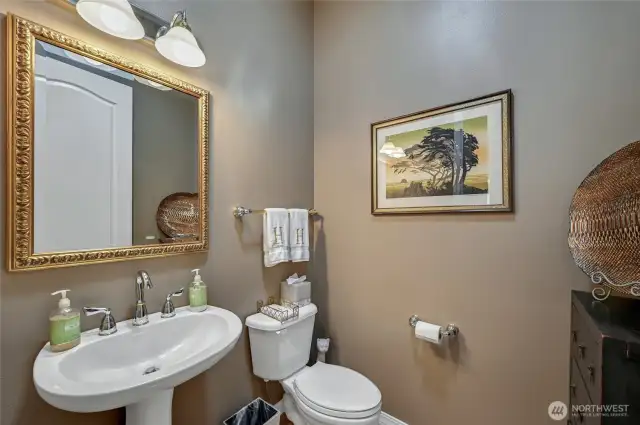 Powder room for day guests.