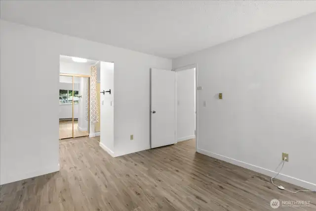 Primary en-suite with 2 closets and sequestered water closet.