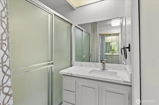 Primary bath