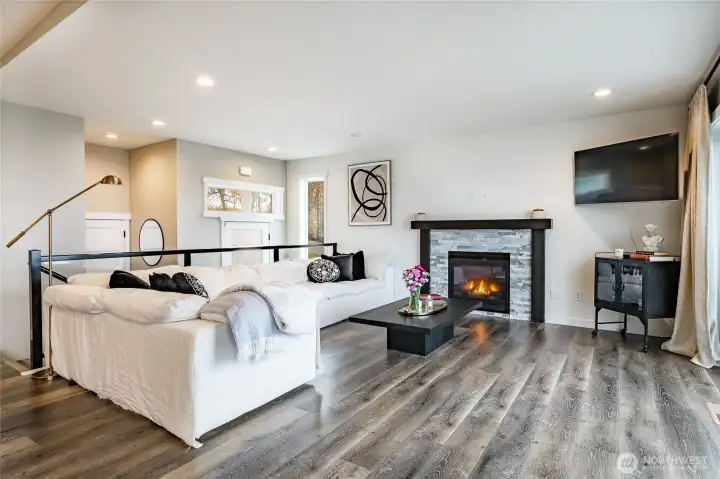 Gas fireplace and gas forced air heat