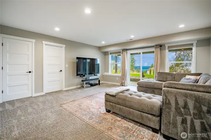 Garden level complete with family room, one bedroom, one office, and full bath.
