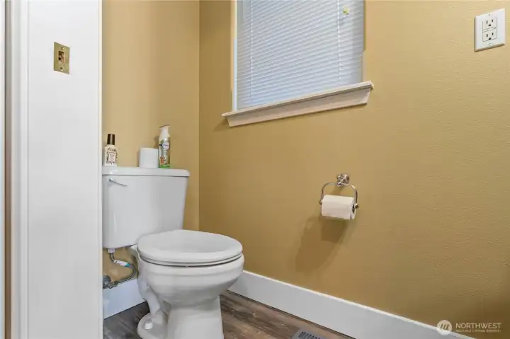 Small bathroom of the Laundry Room