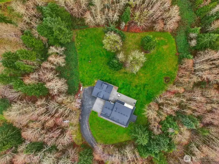 Stunning setting with nature as your backdrop.