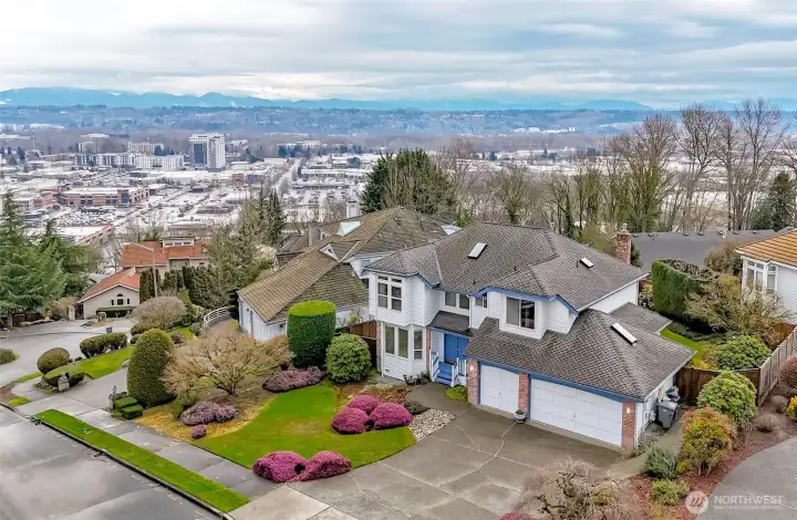 Set up on a hill above Southcenter area.