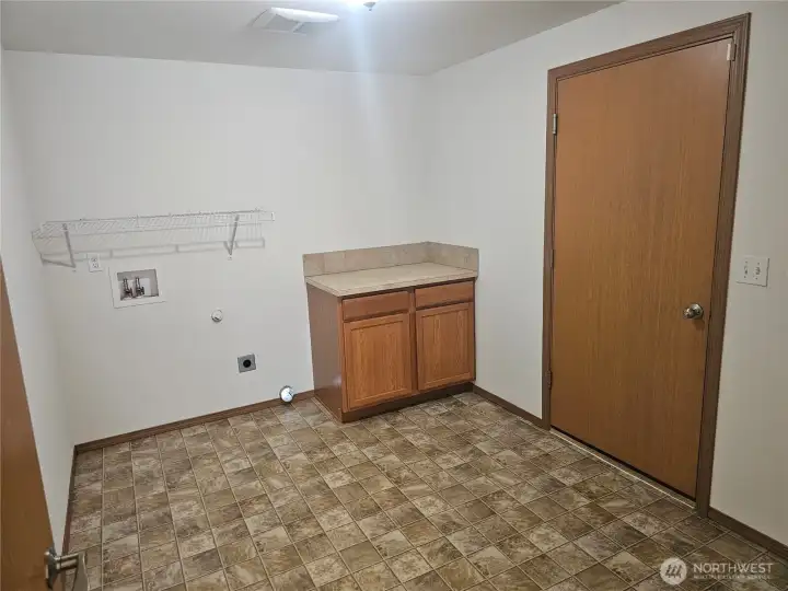 Laundry room/storage or extra pantry