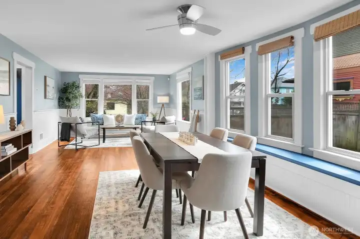 Expansive dining room—perfectly suited for hosting family dinners and large gatherings!