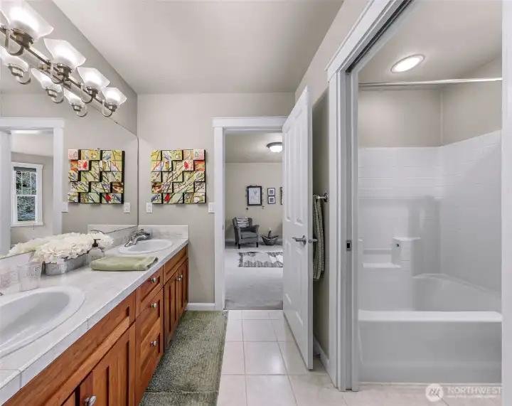 Adjoining bathroom shared between bedrooms 3 & 4