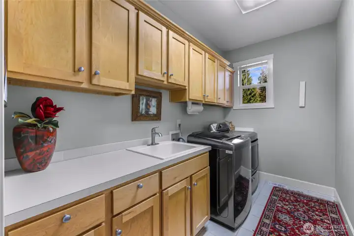 Spacious laundry room