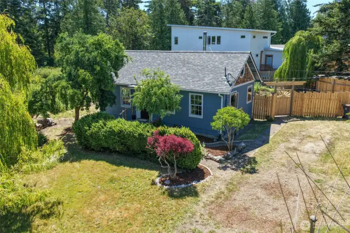 Welcome to your North Beach cottage escape.