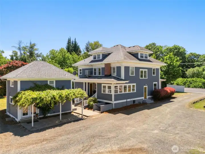 Adding another chapter to the property's story, the charming 1-bedroom, 1-bath carriage house offers flexible living space that could serve as a guest house, multi-generational living area, long-term rental, or potential short-term rental opportunity.