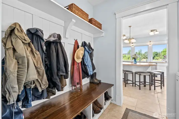 Designed with country living in mind, the mudroom offers a place to kick off your boots, hang your coat, and keep everyday essentials organized with additional storage.