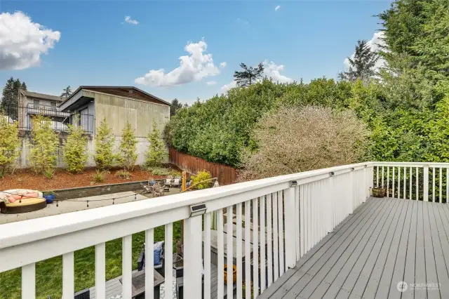 Spacious upper deck off the bonus room