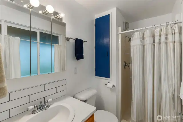 3/4 bath off of Primary #1